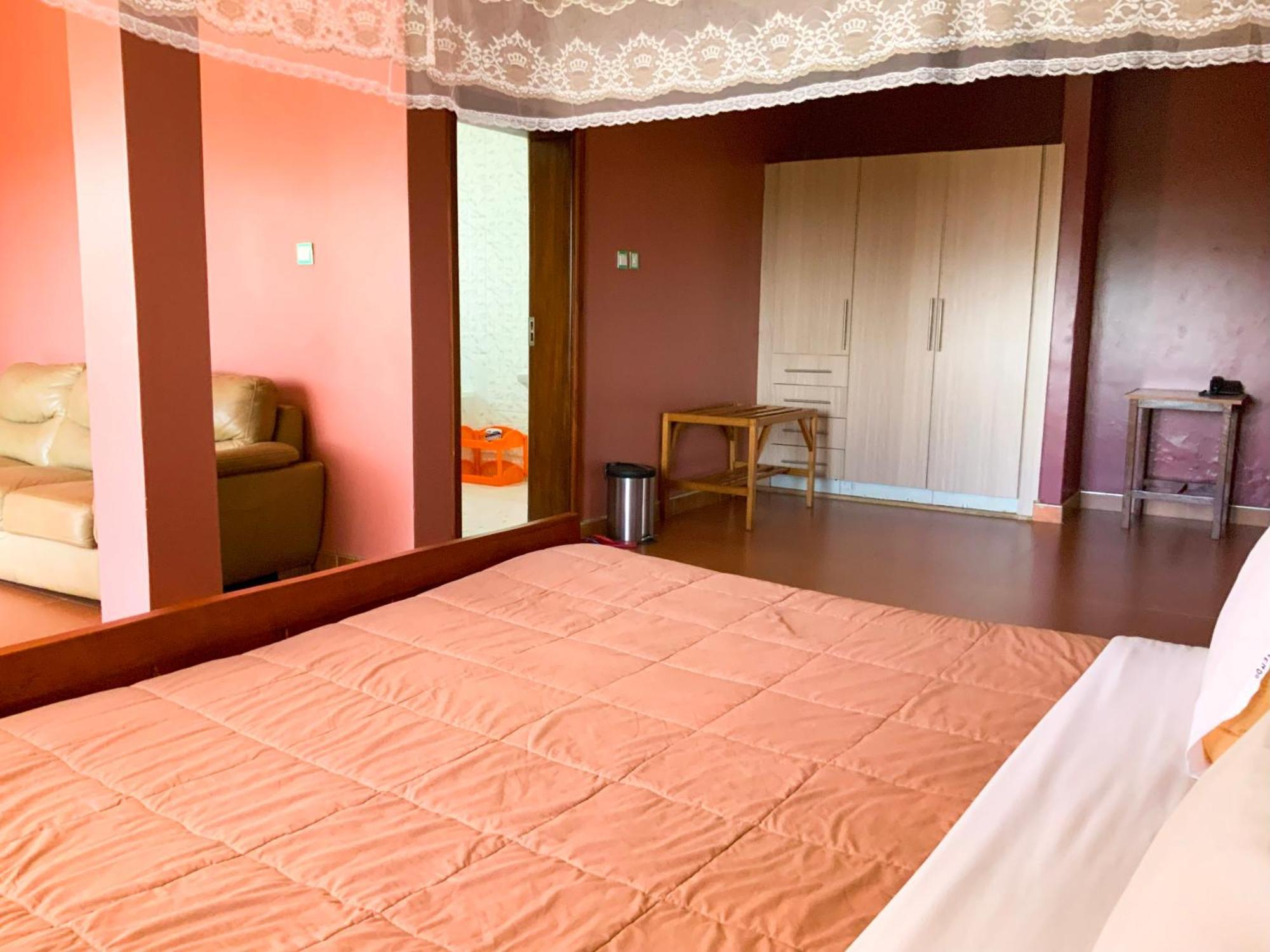 אנטבה Hendo Hotel מראה חיצוני תמונה